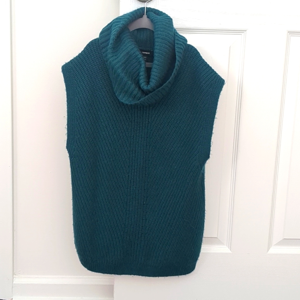NEW with Tags! Express Ribbed Turtleneck Sweater Vest, XS